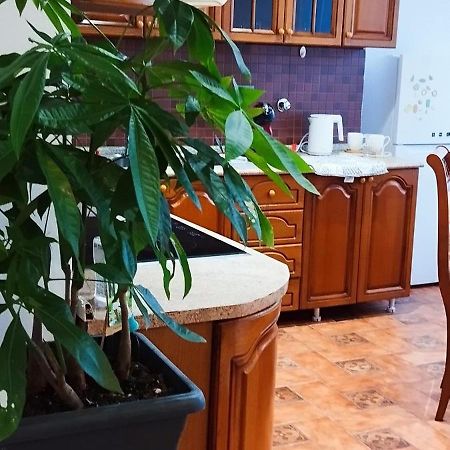 Bea City Center Apartment Тирана Экстерьер фото
