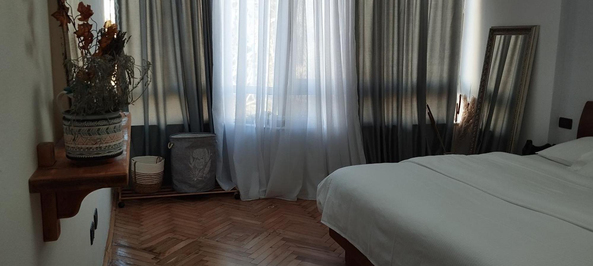 Bea City Center Apartment Тирана Экстерьер фото